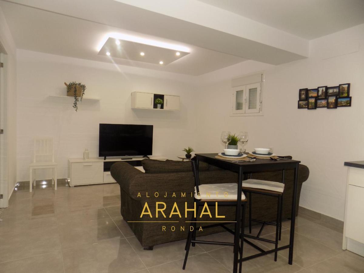 Alojamiento Arahal - รอนดา ภายนอก รูปภาพ