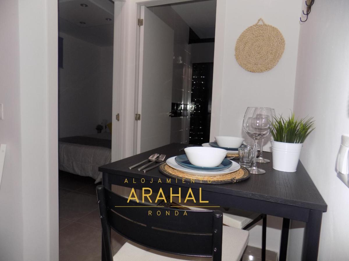 Alojamiento Arahal - รอนดา ภายนอก รูปภาพ