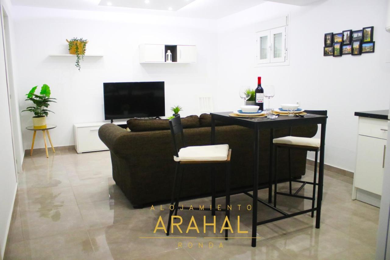 Alojamiento Arahal - รอนดา ภายนอก รูปภาพ